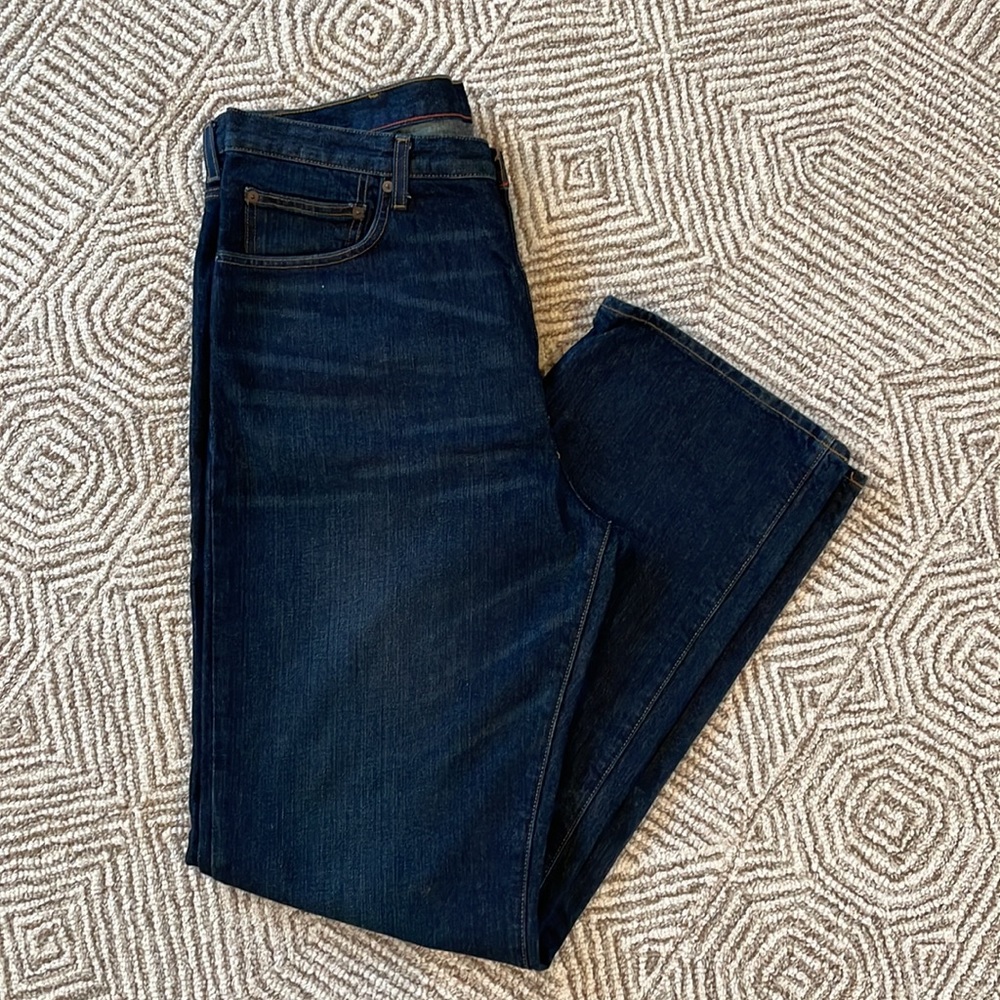 Daniel Cremieux Mens Relaxed Fit Jeans. Size 38” x 36”